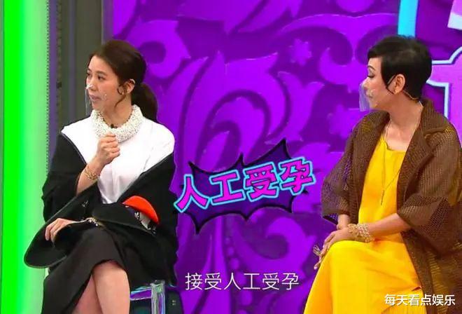 张智霖陪儿子美国度假!身高惊人超1米8,女友疑陪同,大长腿吸睛