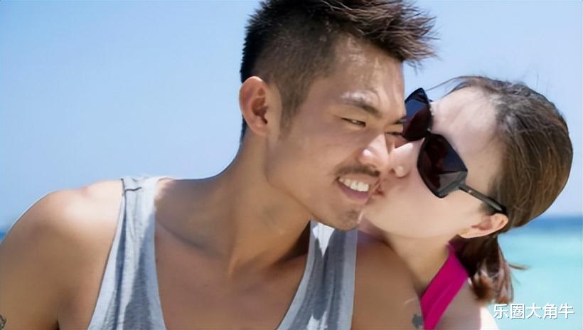 丈夫出轨7年后，回看谢杏芳的婚姻，才明白为何她当年会原谅林丹