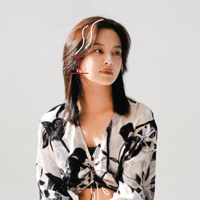 从发型到嘴，圈粉还得是辛芷蕾！