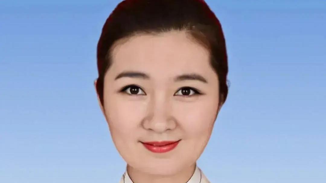 46岁主持人王静癌症去世，化疗后头发掉光，最后露面照曝光