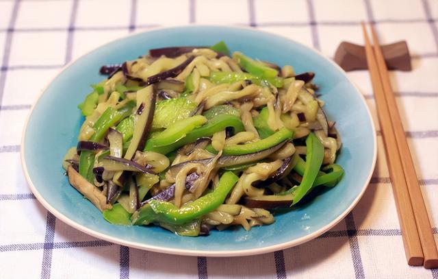 美食测评|怪不得医生说, 茄子和它同吃,辅助降压降固醇,血管通畅不堵塞~