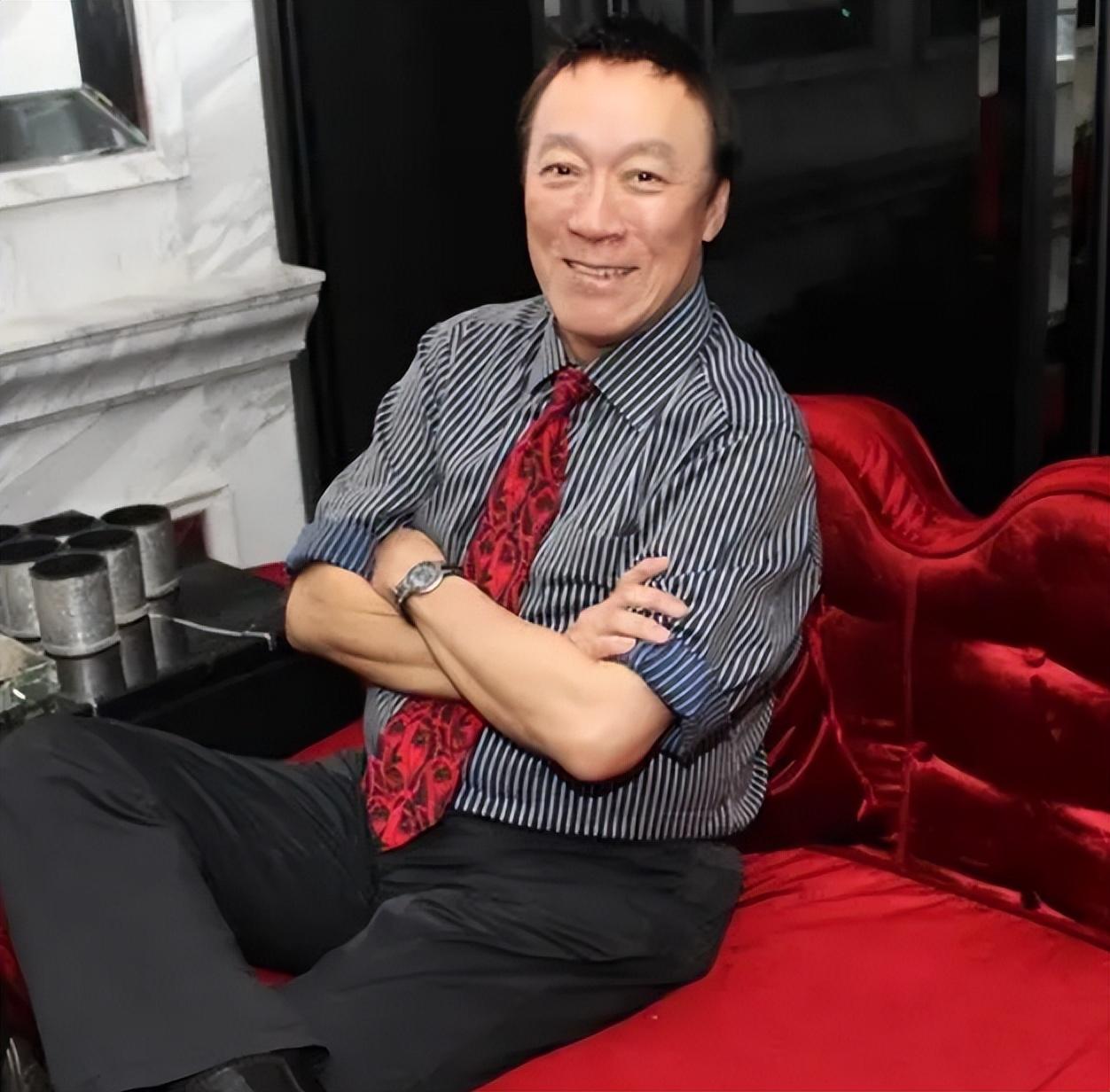 80岁许冠文老当益壮,56岁叶子楣身材仍出众 - 电视剧资讯(主打网)