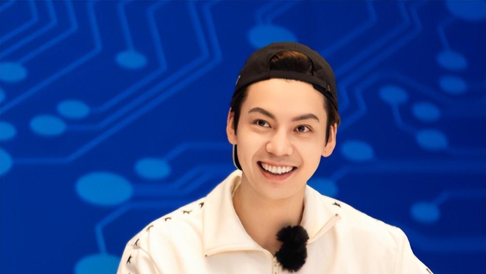 陈伟霆|《全员加速中》人气排名，本以为陈伟霆稳赢，不料19岁弟弟是第一