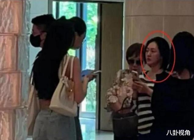 曝许雅钧接私生子认祖归宗,小S疑被打包赶出家门,小三身份遭扒