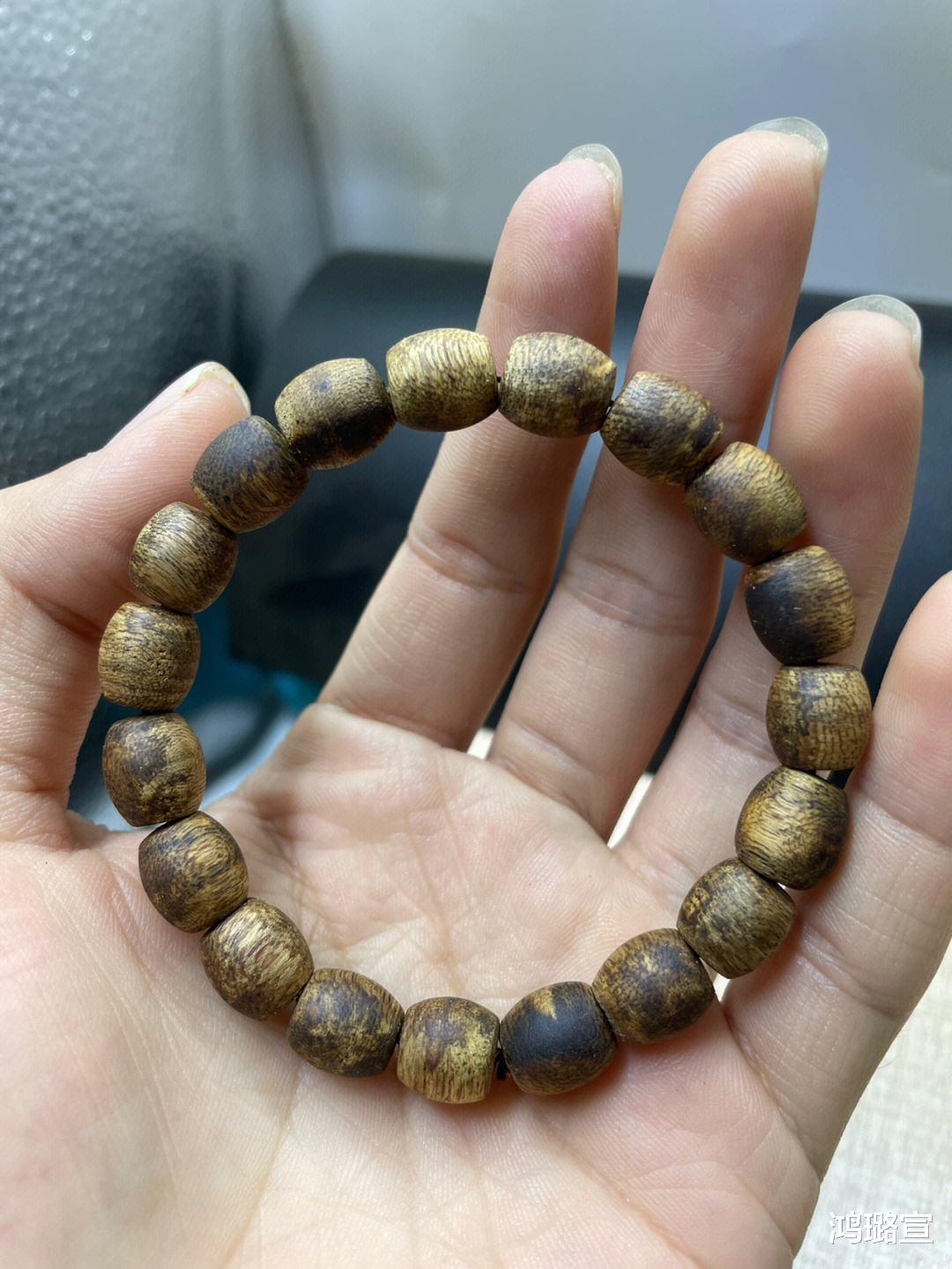 文玩|绿奇楠到底应该怎么盘？比想象之中复杂