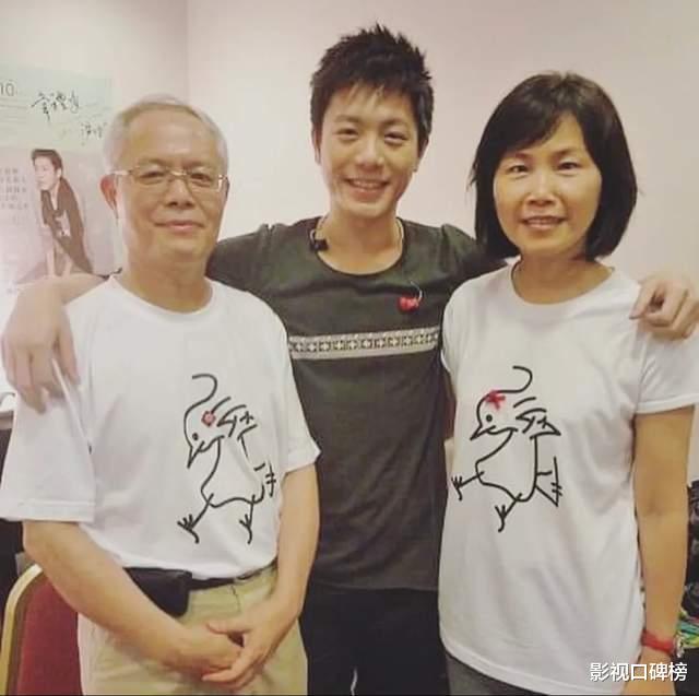 韦礼安|被张信哲称\顶流\,却遭《中国好声音》淘汰,如今的他已为人夫