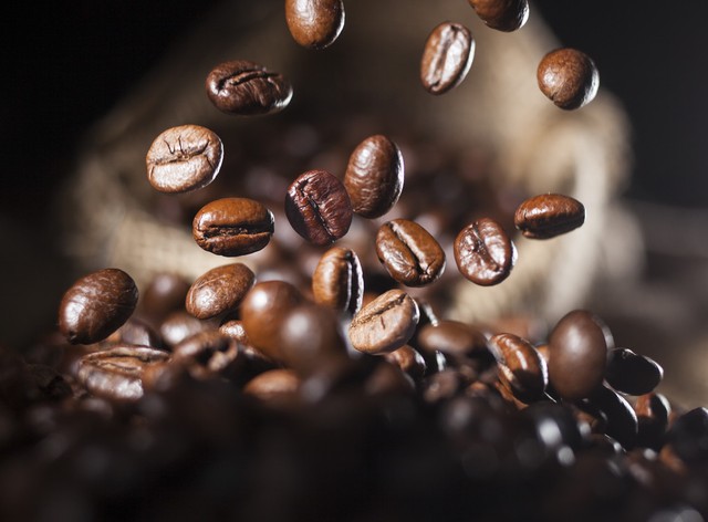 洋葱|9.9元咖啡掀起血战，国人消费观变了吗？