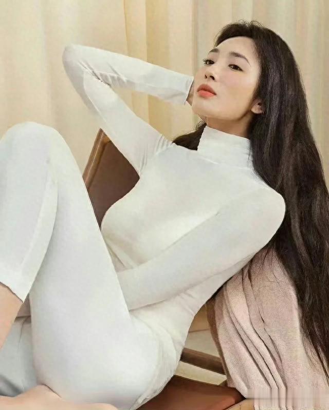 王紫璇写真——他只字未提喜欢你,你句句都是我愿意。