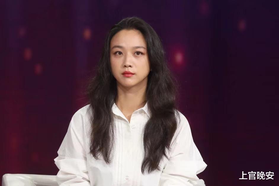 穿衣搭配 有着一张“大饼脸”却美出特色的女星，脸大和美貌，从来都不冲突