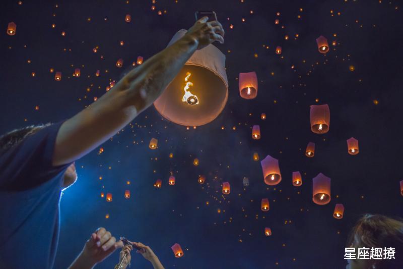 九月好消息不断,收获惊喜好运的星座,事业节节高 天秤座|天王星|运势