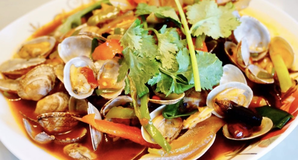 花甲|花甲切记千万别焯水，海边人教你正确做法，花甲鲜嫩又多汁