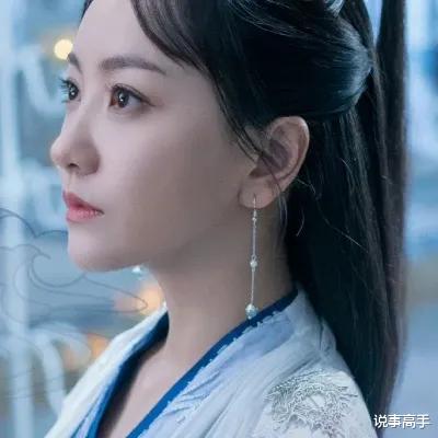 杨蓉|首播4破2亿,拿下飙升榜第一,41岁的杨蓉打了一个漂亮的翻身仗