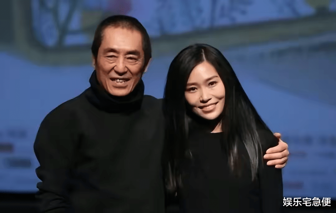 张艺谋为22岁长子铺路!名校毕业做导演,将去巴黎名媛舞会刷脸