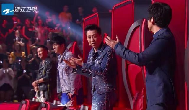 宋雨琦|《中国好声音》四位导师无一敢转身,庾澄庆:我们不配做他导师!