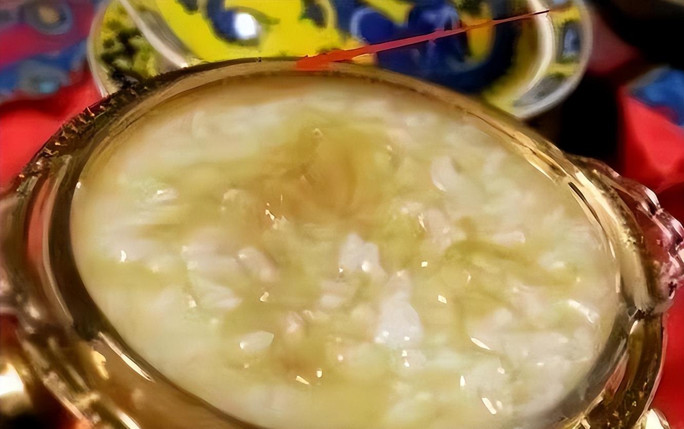 国难当头却一毛不拔的5位明星，个个国内捞金国外花，看看都有谁