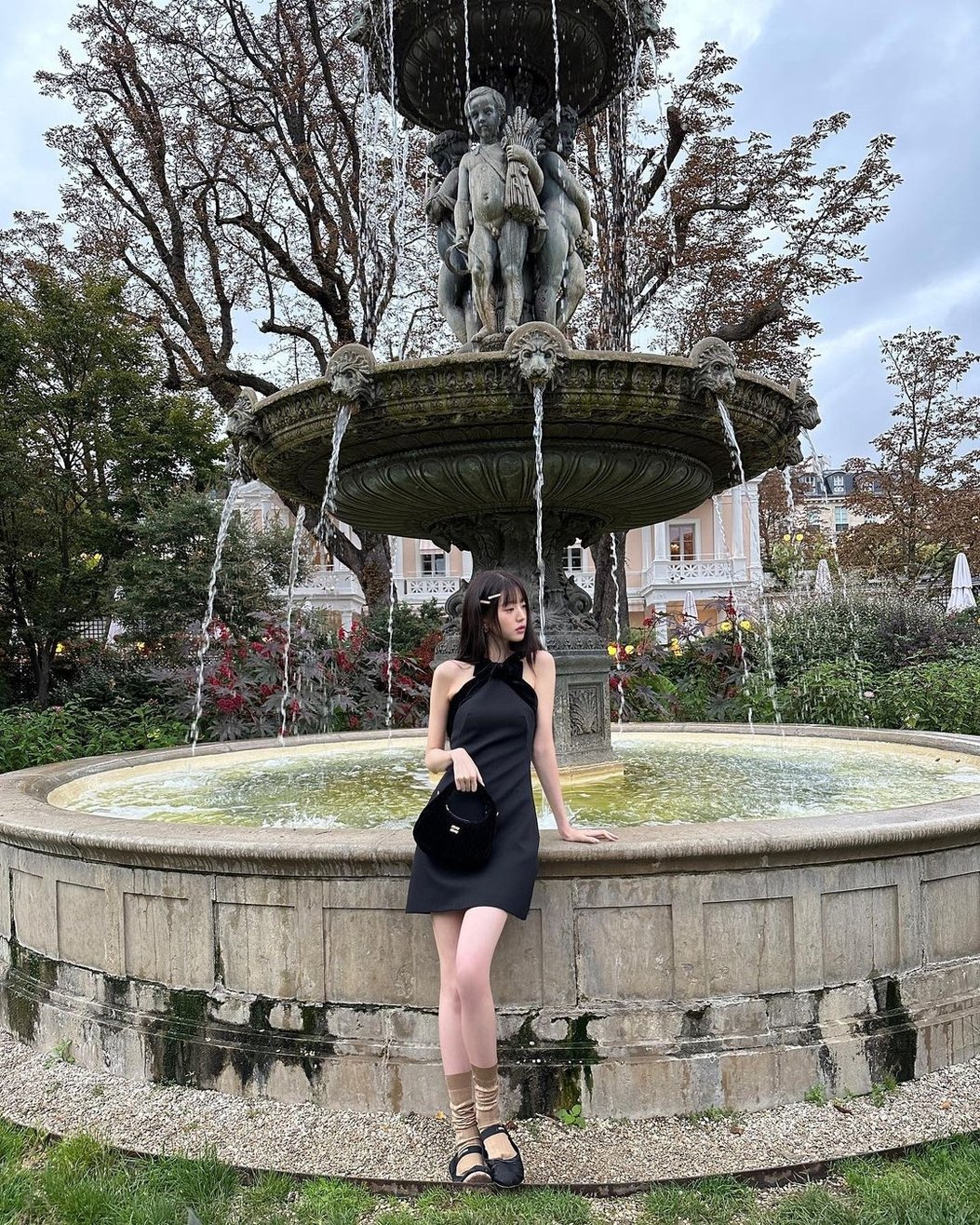 Red Velvet回归性感身材再受关注!5招甩出道初期肉肉女形象