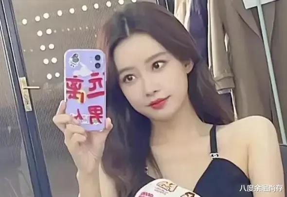 孙怡|孙怡曝要跟董子健复婚，深夜跟胖子亲热，玩到凌晨才回家