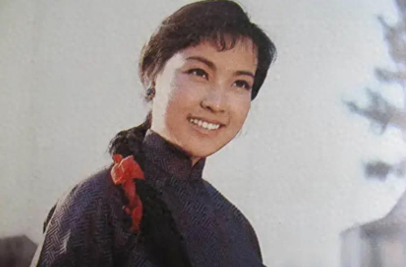 应被“开除”军籍的三位明星,贪财穿和服,一个比一个丢脸