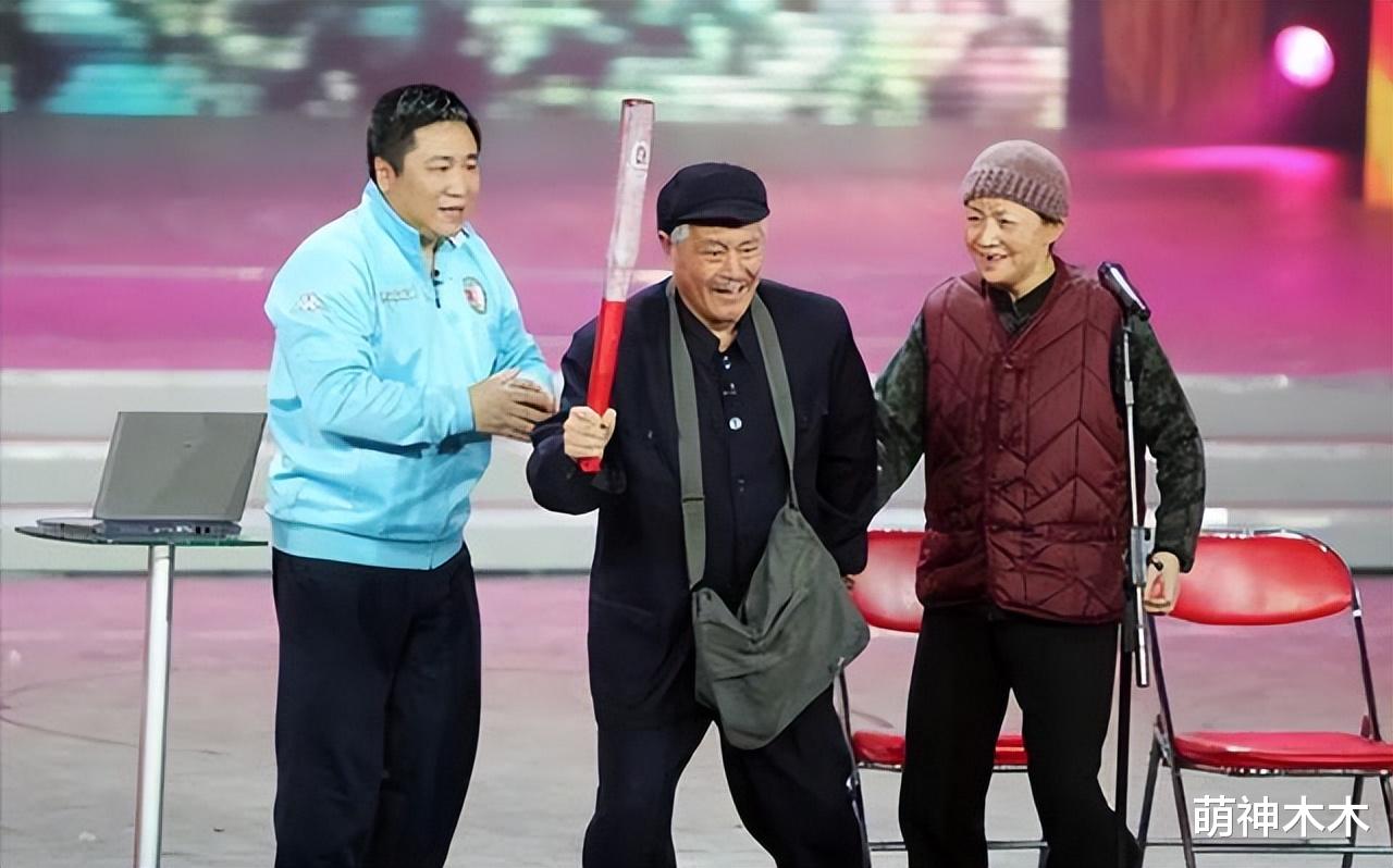 |春晚老熟人近况:冯巩转战短视频,赵本山身份升级,宋丹丹炒冷饭