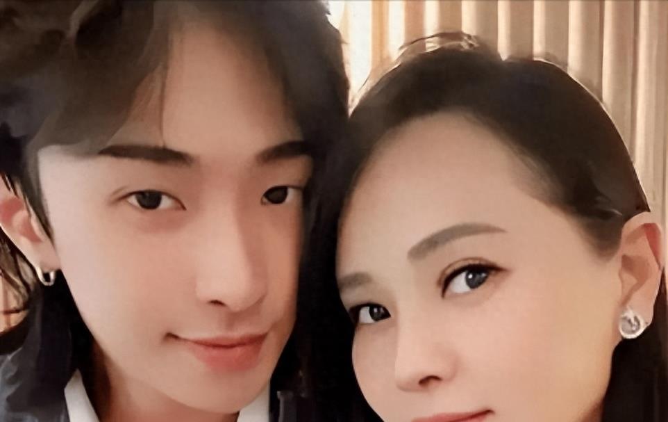 重磅!庾澄庆儿子发出出柜官宣:“我是同性恋,我为自己感到骄傲!”