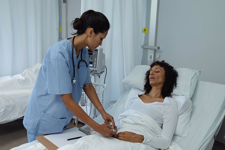 睡眠|“睡前吃宵夜”和“饿肚子睡觉”，哪个危害更大？看完不再纠结