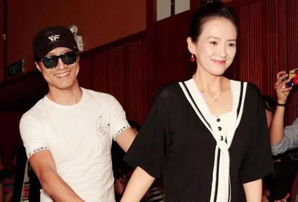 汪峰万万没想到！刚离婚第五任就被安排，四婚网红的决心很坚决