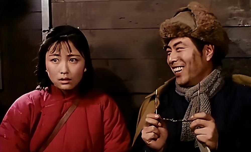 演员杜雨露养育3个儿女,葬礼仅6人参加,临终11字遗言太深刻