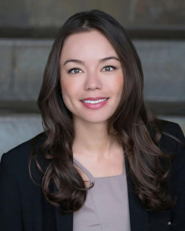 马斯克出轨门华裔女主发声 女儿自闭症 前夫逼净身出户 如今再恋总裁