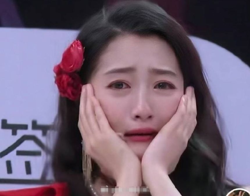 浙江台再惹争议！联合沈腾将关晓彤整到大哭，唐嫣闫妮表情太精彩