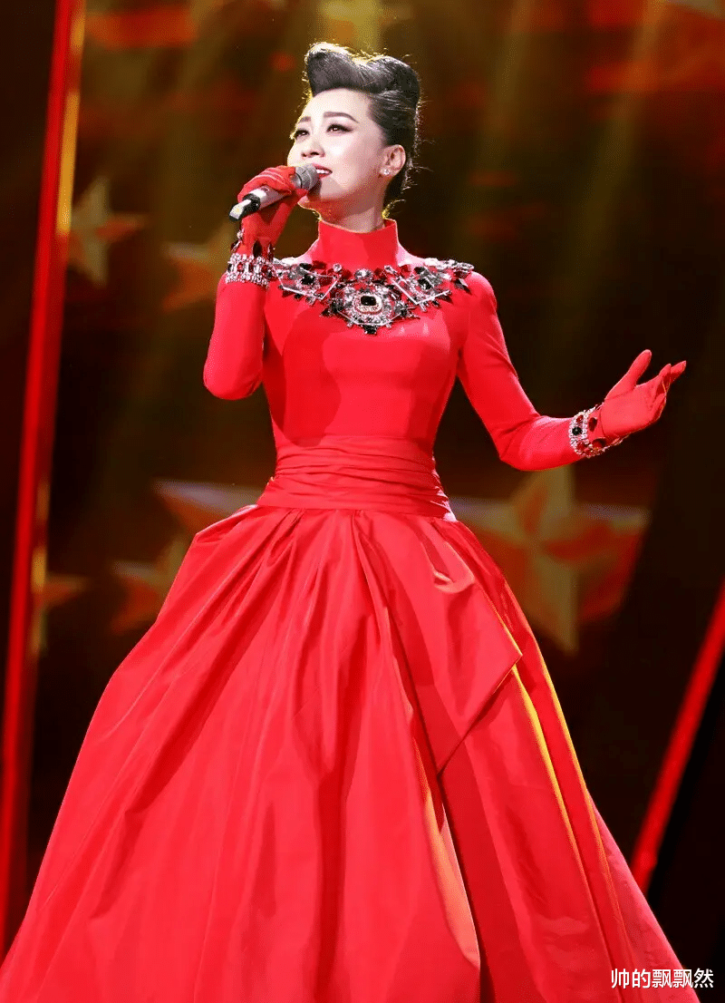 谭晶:我这辈子最正确的决定,就是为科学家丈夫生了两个女儿