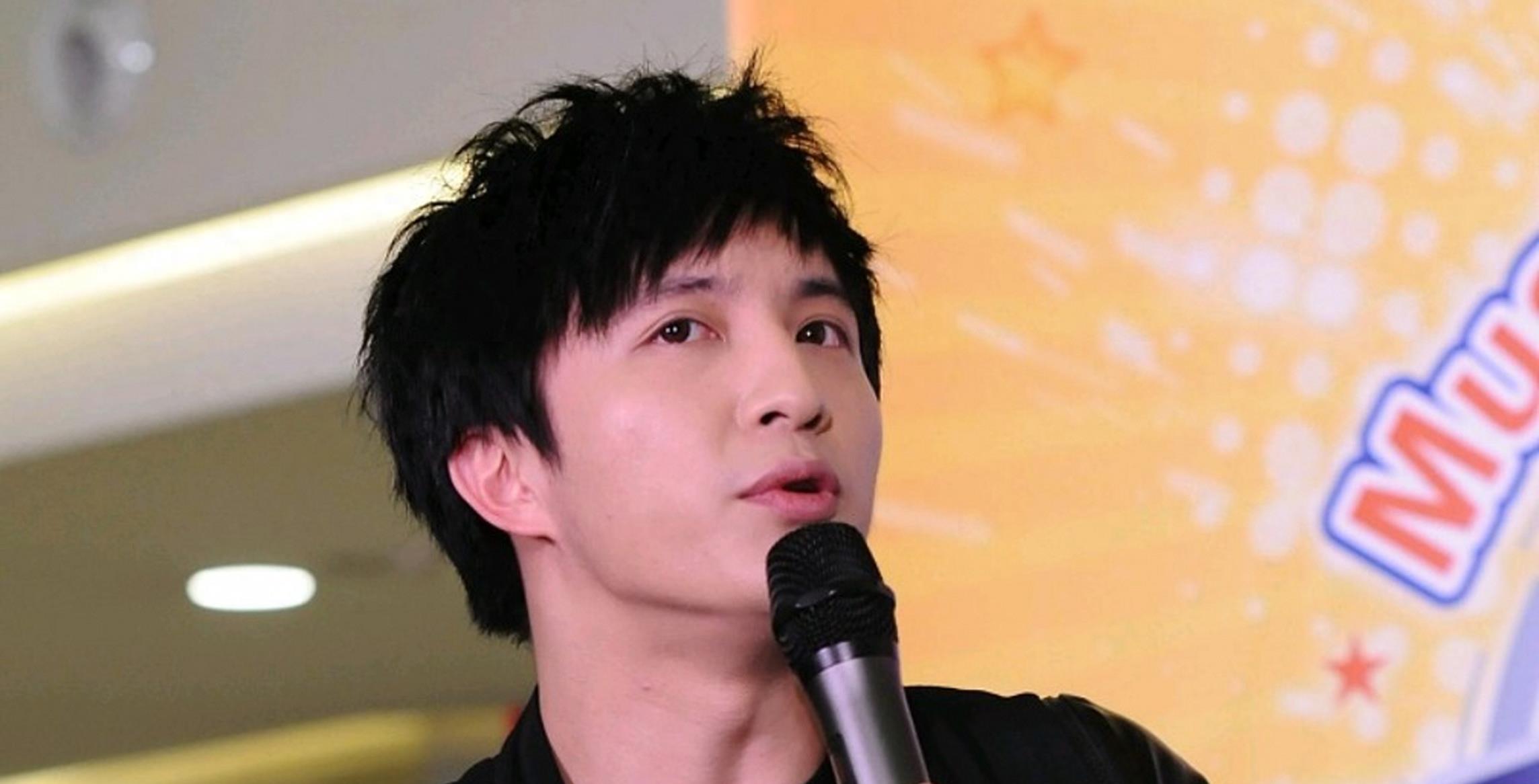 官媒点名薛之谦,在他身上,我看到了善恶到头终有报!