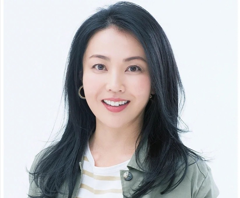 发型 40+女人剪什么发型好看又减龄?试试这几种款式,优雅气质又知性