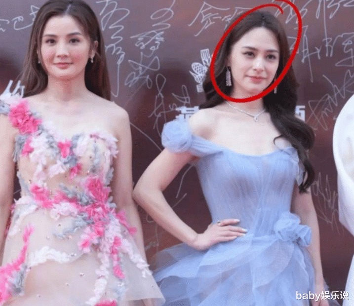 阿娇|当42岁阿娇跟41岁阿sa站在一起,才彻底明白,什么叫顶级骨相