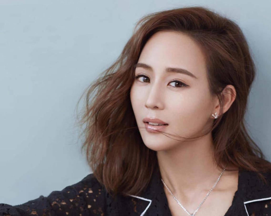 女明星的名字有多重要?姓冷门名还生僻,观众都不认识还怎么红?