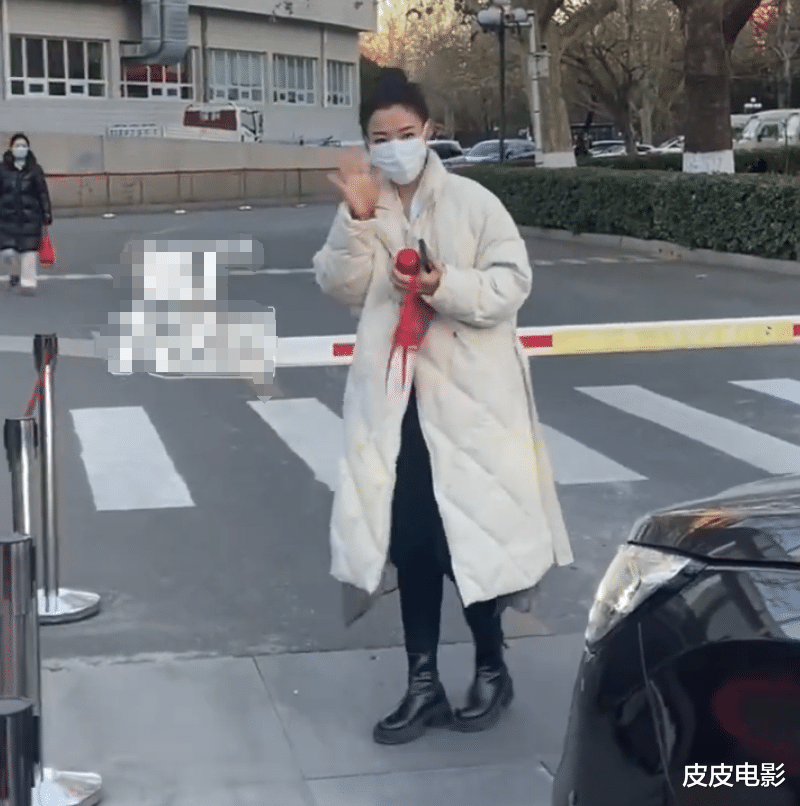 春晚再次彩排，40位明星亮相，辛芷蕾惊艳，岳云鹏抓住了我眼球