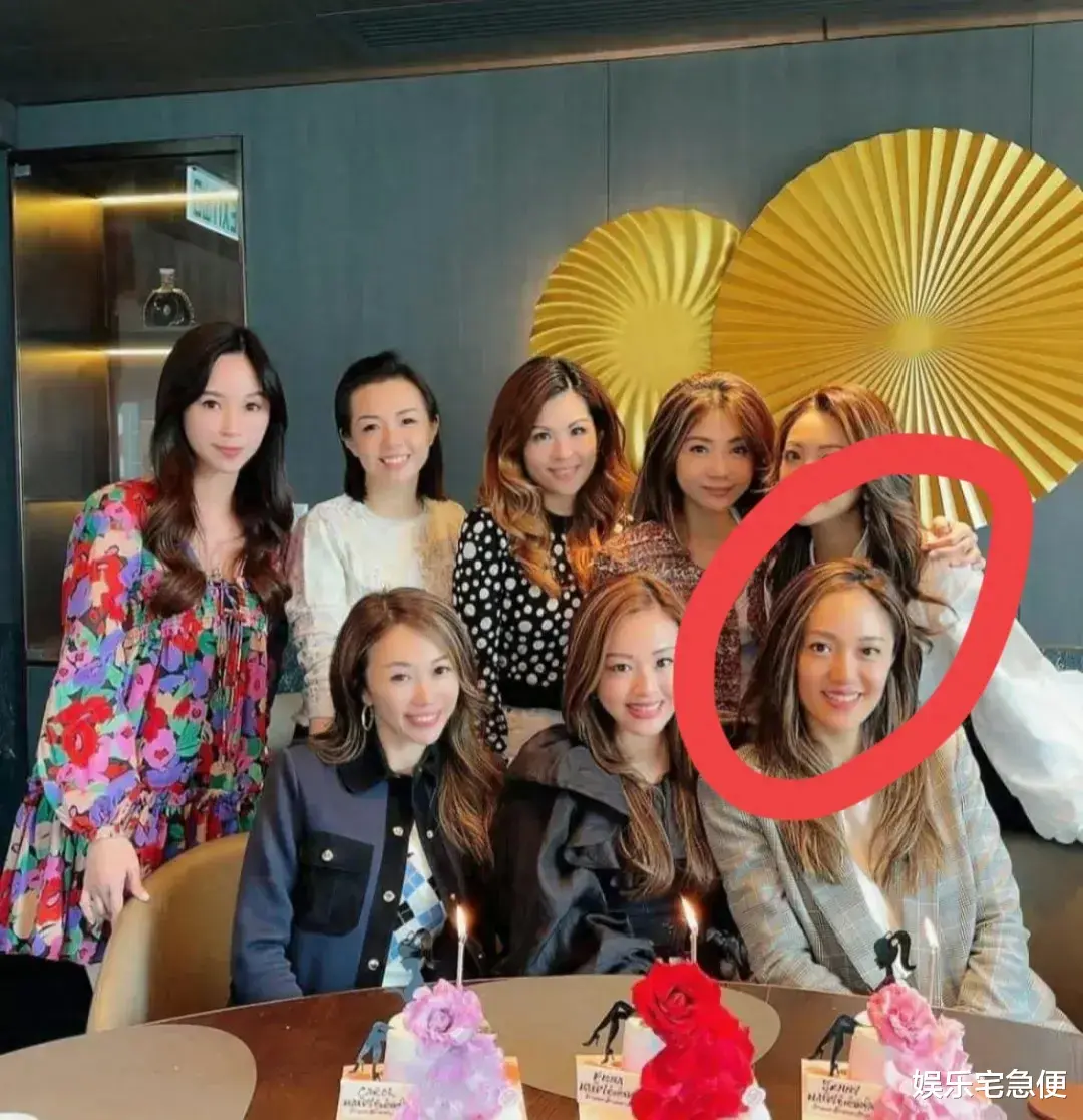 香港富太生日会,郭晶晶和霍启刚堂妹分别出席,徐子淇穿搭太抢镜