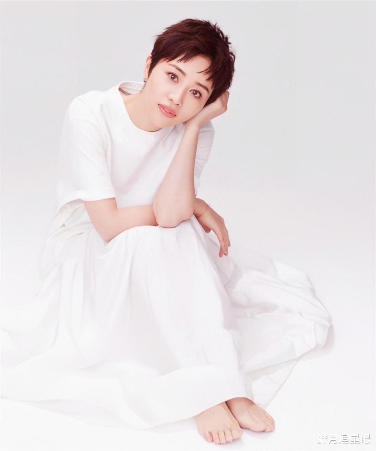 扈耀之：和张龄心坚持丁克18年愁坏母亲，47岁意外得子全家乐开怀