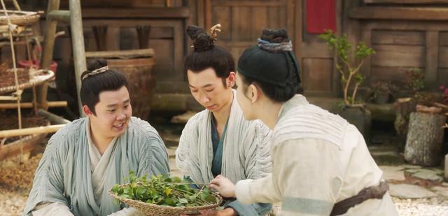 《长相思》火热出圈:躲过了男主张晚意,却被33岁男四号惊艳了