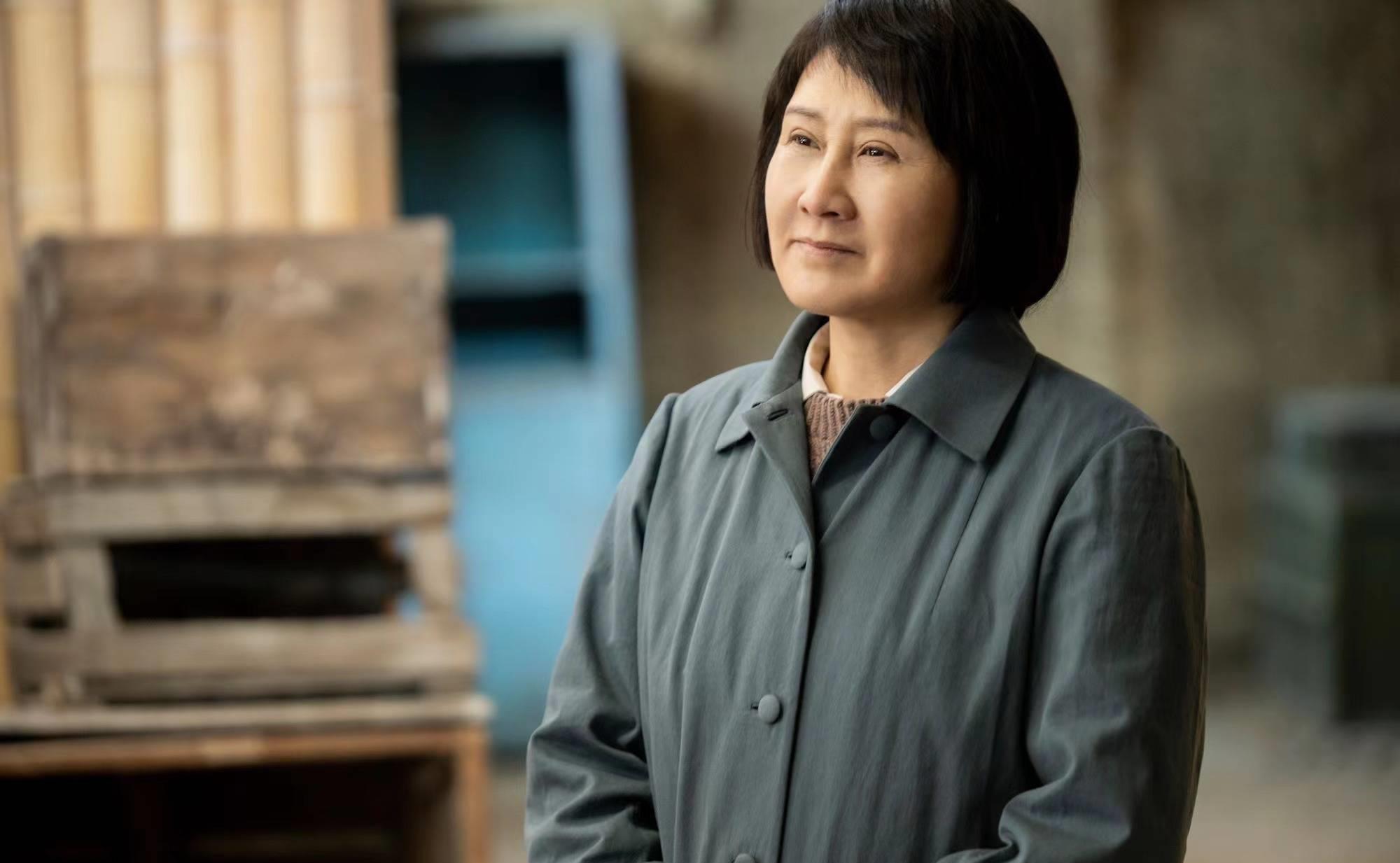 张凯丽|明明演技一般，却硬吹成“老戏骨”