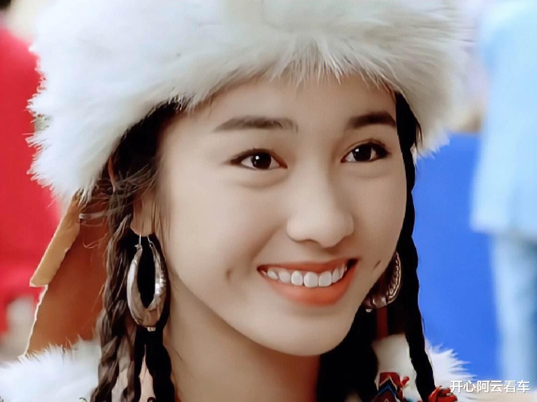 “鲜花插在牛粪”上的10位顶级女星，个个貌美如花，这是真爱吗？