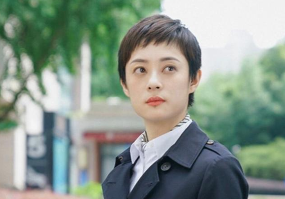 好家伙!播6集冲上飙升榜第一,观众好评如潮,这把黄景瑜又稳赢