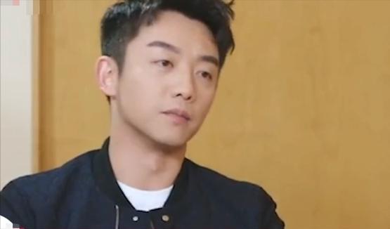 郑恺自曝一天赚7亿,请20个保姆绰绰有余,为何让岳母伺候全家?