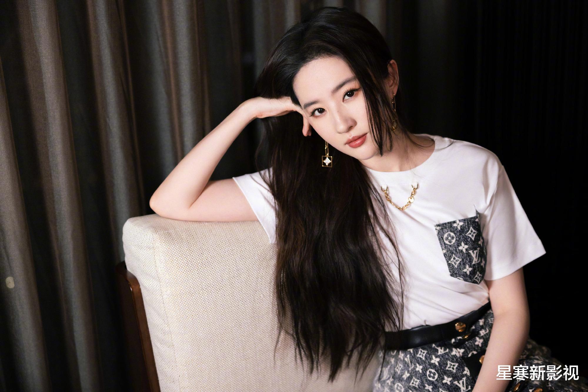 刘亦菲|刘亦菲《玫瑰故事》筹拍，争角大战一触即发，4位实力男神呼声高