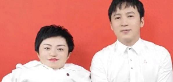 袖珍女李喜梅大婚嫁演员，陪嫁千万冒死生娃，公婆表情真是一言难尽