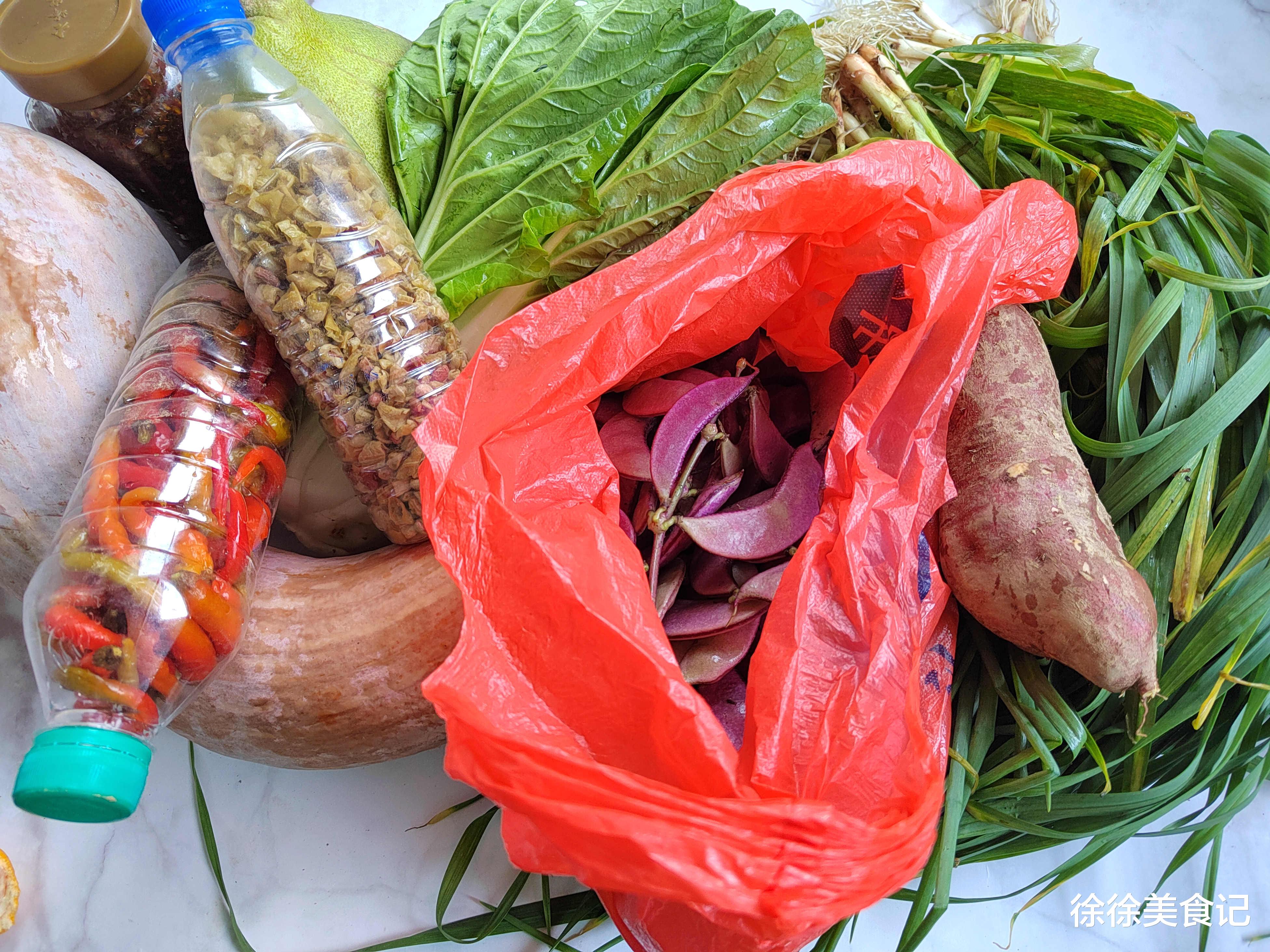 南瓜|来自未来婆婆的爱,发朋友圈火了,有人夸好福气,有人嫌太寒酸!