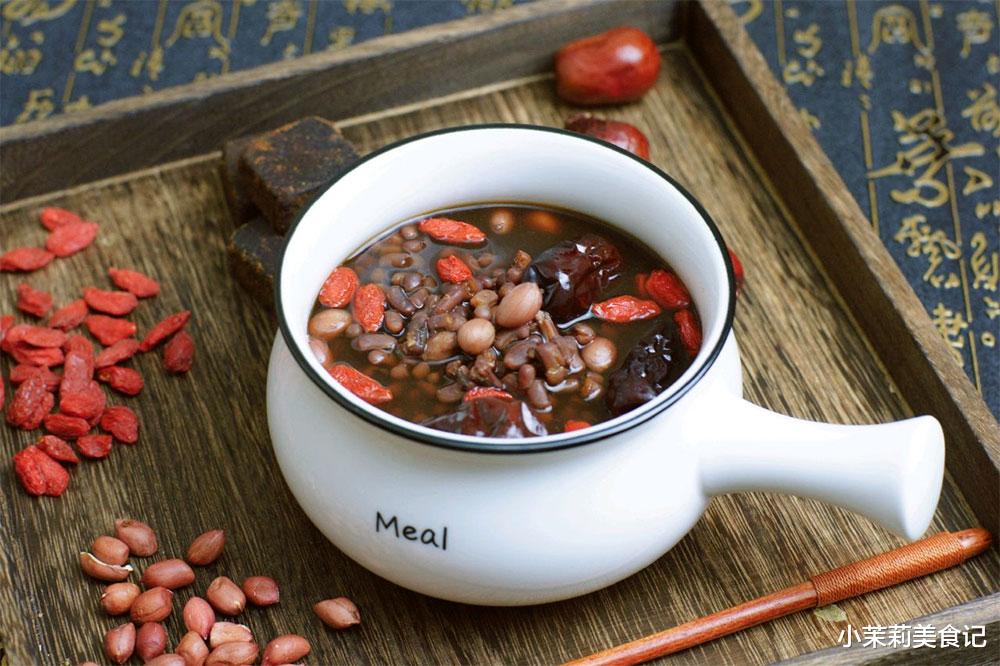 |花生也有“死对头”,提醒:二者万不可同吃,吃花生的禁忌要了解