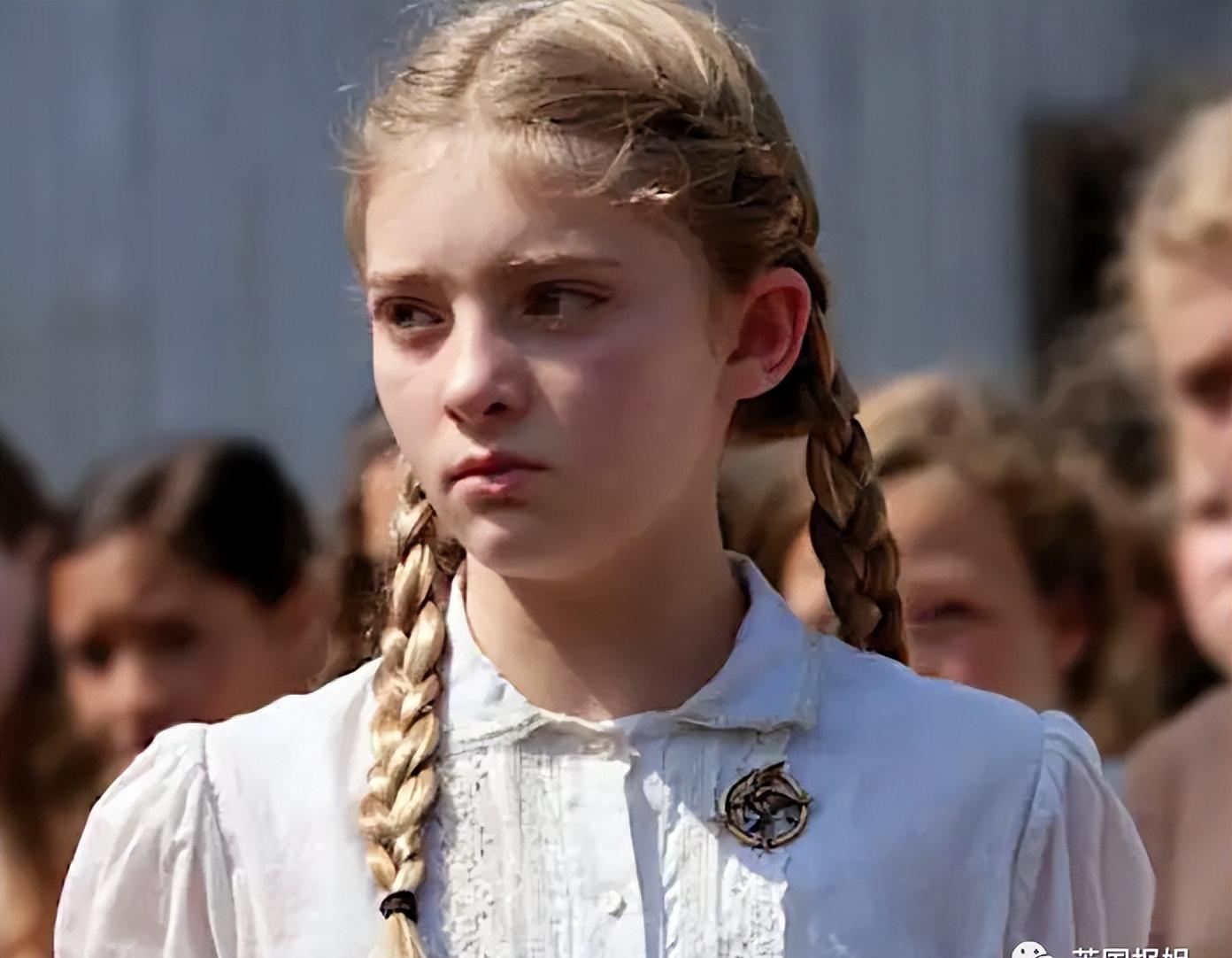 电影|22岁女演员公开晒裸照反击黑客勒索