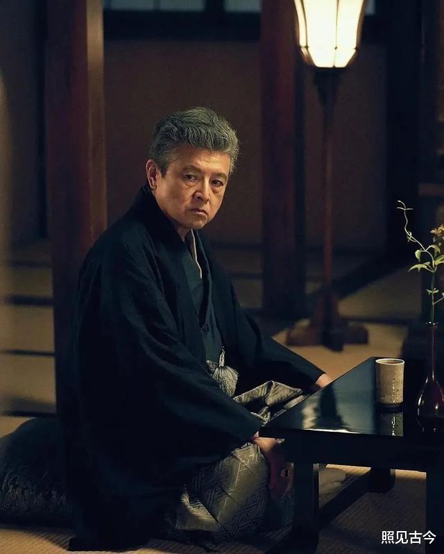 三浦友和：发型50年不变帅了一辈子，可惜俩儿子没能延续好基因