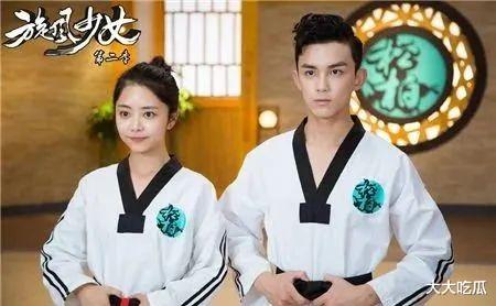 甜炸！又一对荧屏cp，网友喊话他俩在一起？