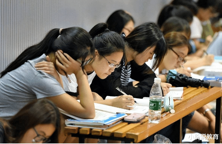 美国|应届生没有必要考编了?一类编制或将取消,700多万人恐深受影响